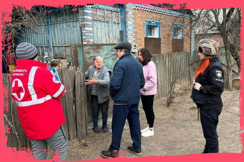 Примусова евакуація дітей із Слов’янська: дорослих можуть позбавити батьківських прав