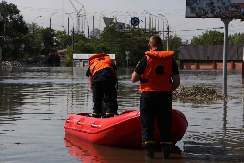 З Херсонщини евакуювали близько 2 780 людей (оновлено)