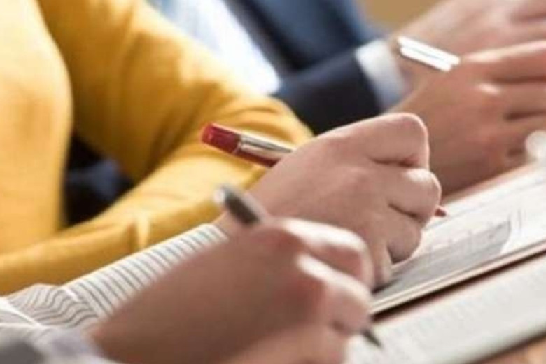 Кому і скільки потрібно часу, щоб підготуватися до іспиту з української мови