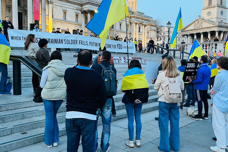 Українцям в Австрії вимагають надати документи постійного проживання: хто і яким чином?