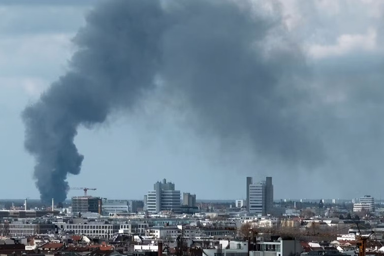 У Берліні сталася пожежа у аеропорту Тегель, де приймали українців: деталі