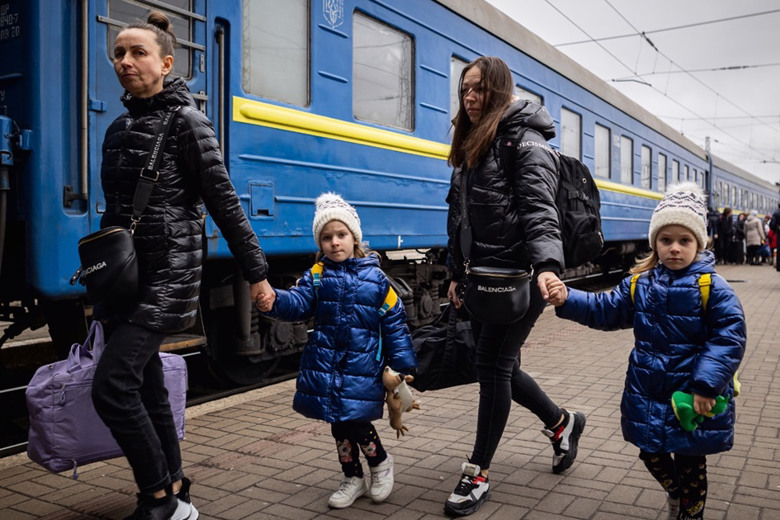 З однієї з громад Харківщини евакуюють населення: що відомо?