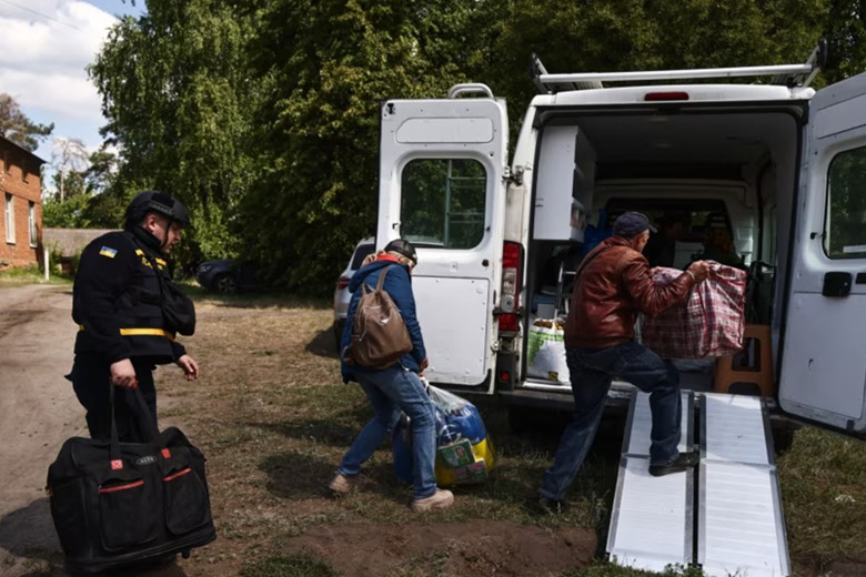 Із Вовчанська планують евакуювати всіх жителів: що відомо? (оновлено)