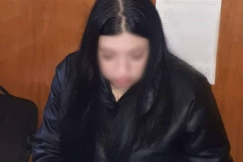 Мешканку Торецька підозрюють у шахрайстві. За 4 місяці вона ошукала 8 людей на 153 тисячі гривень