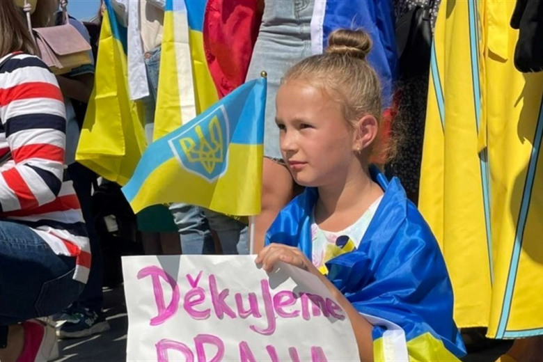 Податки українців у Чехії перевищать суму допомоги переселенцям: деталі