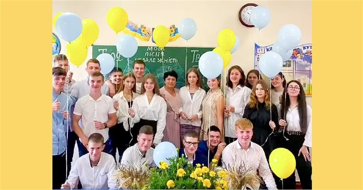 "Золоті" та "срібні" випускниці Ржищівщини - 2022