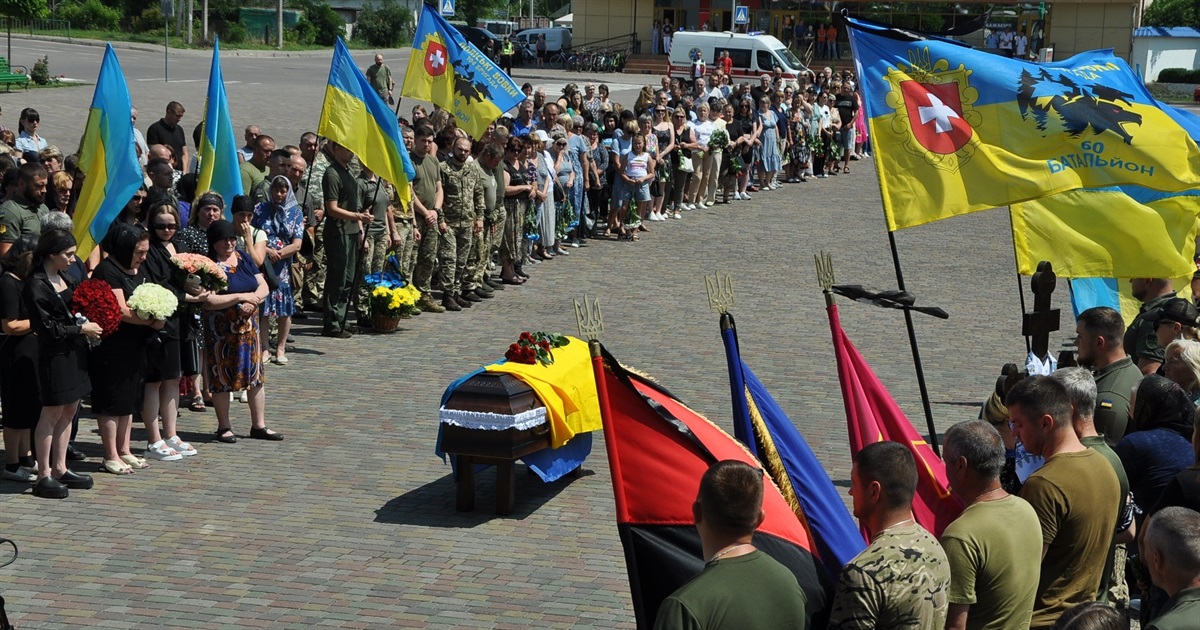 У Сарнах попрощалися з сержантом «Поліських вовків» Станіславом Барановим