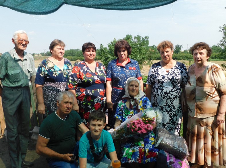 Ганну Василенко з села Сергіївка вітали з 90-річчям