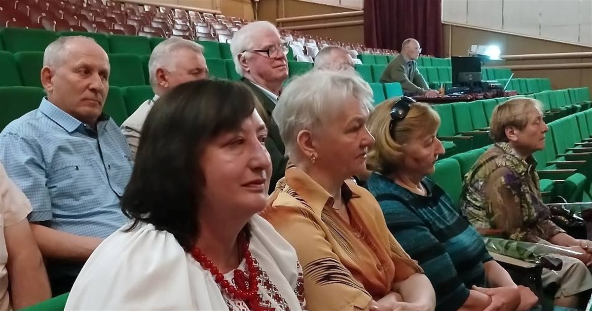 Ветеранська конференція в Корюківці відбулася скромно: без переповненої зали і великого концерту