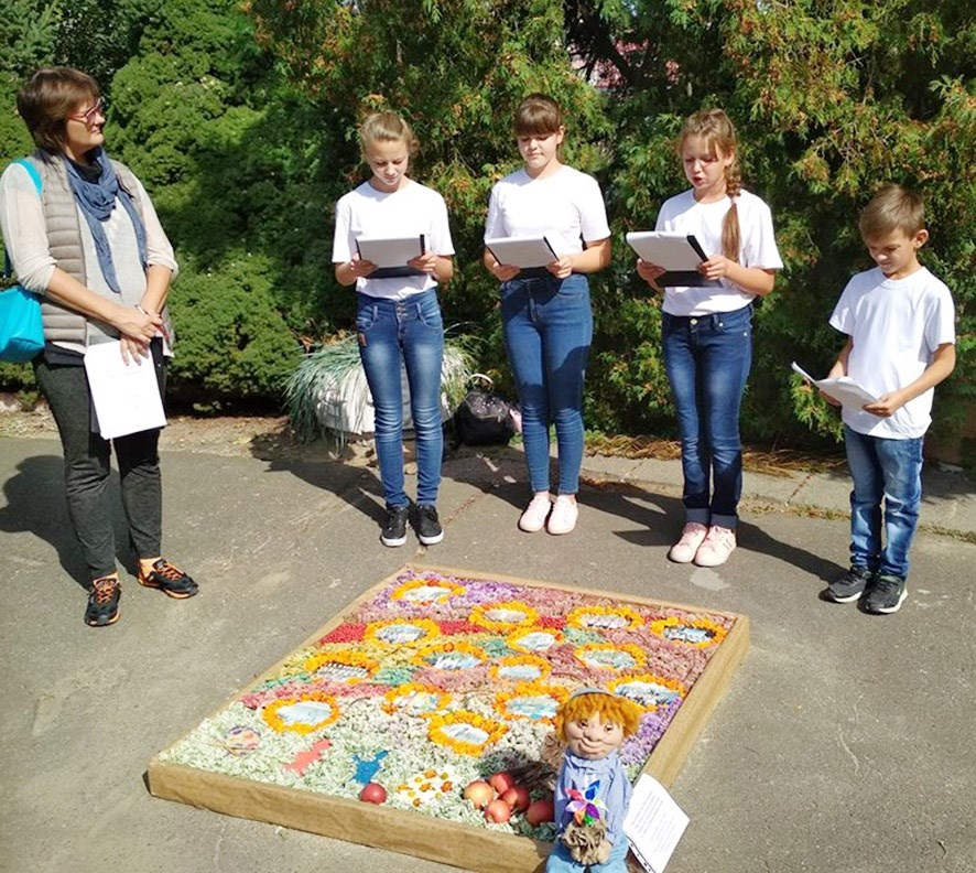 Фітодизайнери з Гродівки представили свої роботи у Києві