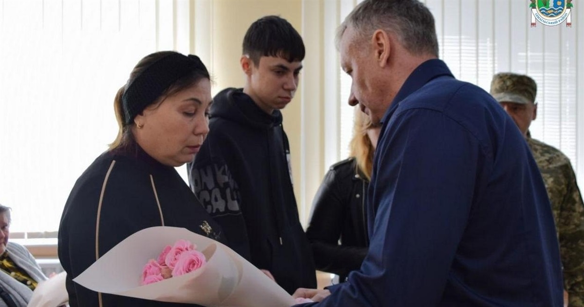 В Ізмаїлі посмертні нагороди вручили родинам полеглих захисників