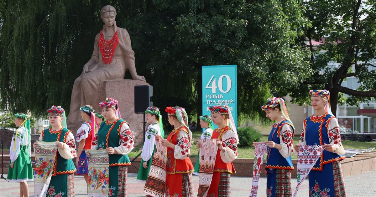 Ювілейні "Лесині джерела" у Звягелі: головні події 24 липня