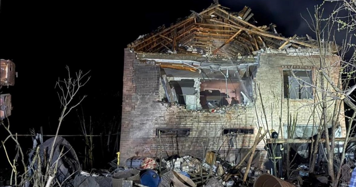 Дві російські “Герані” знищили у Слов’янську два будинка і десятки пошкодили. Є поранені — деталі