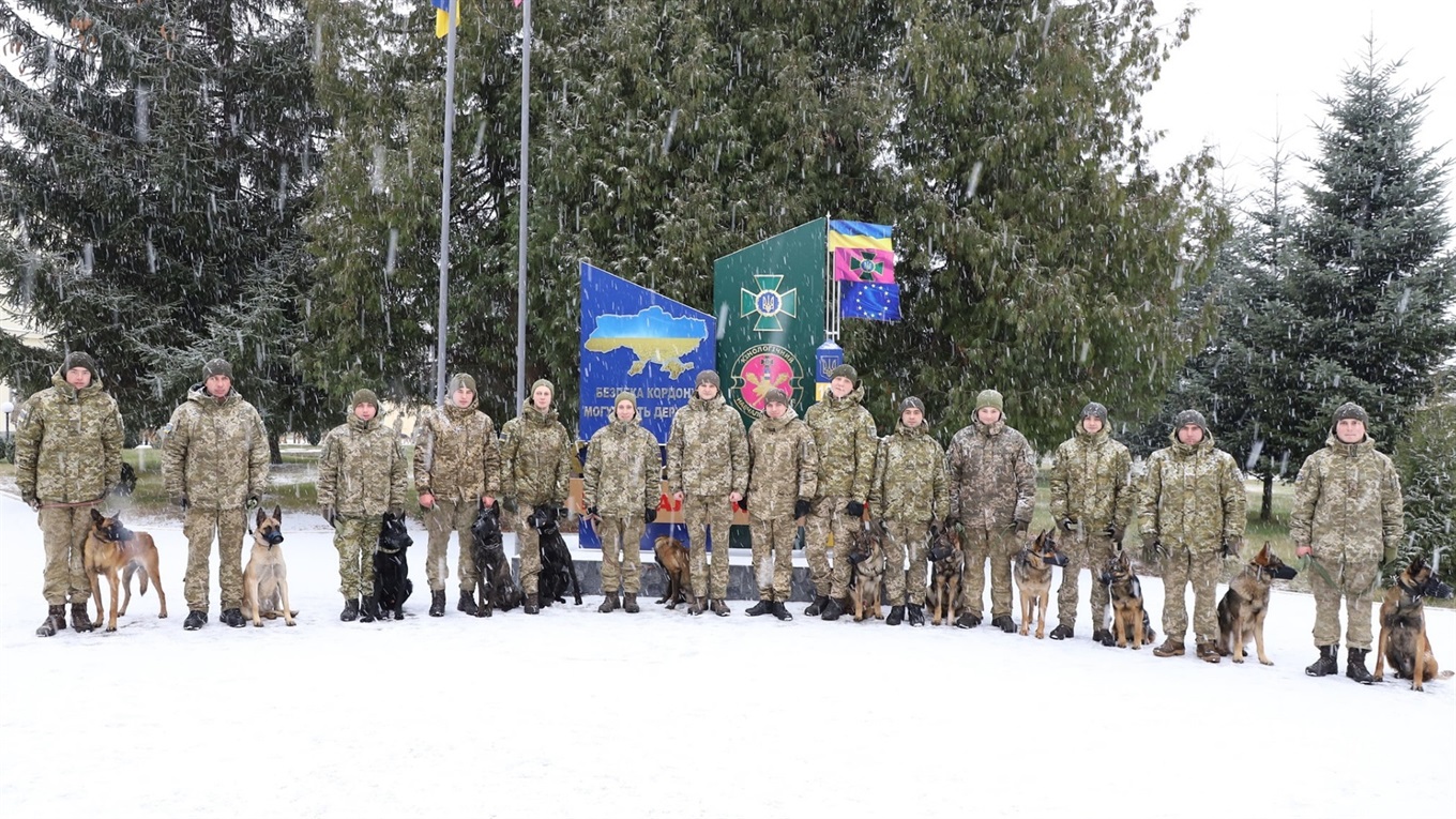 Чотирилапий спецназ держприкордонслужби успішно склав іспити