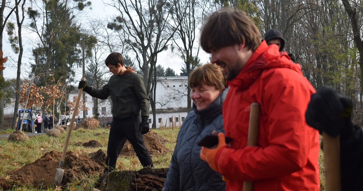 “Алея роздумів”: звягелянин втілив мрію п'ятирічної давнини