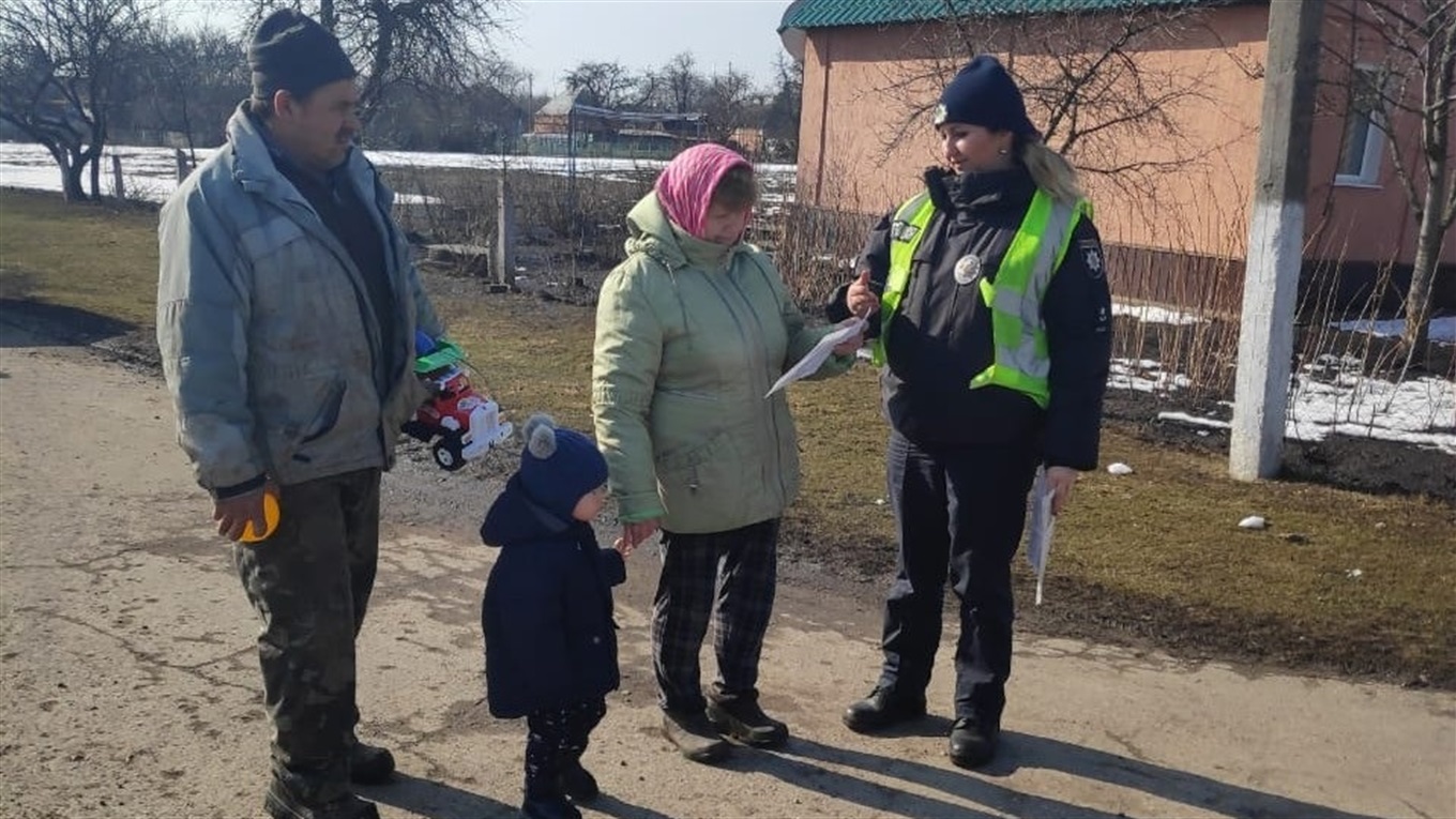 Поліція Сумщини та Білопільщини разом із громадськістю протидіє шахраям