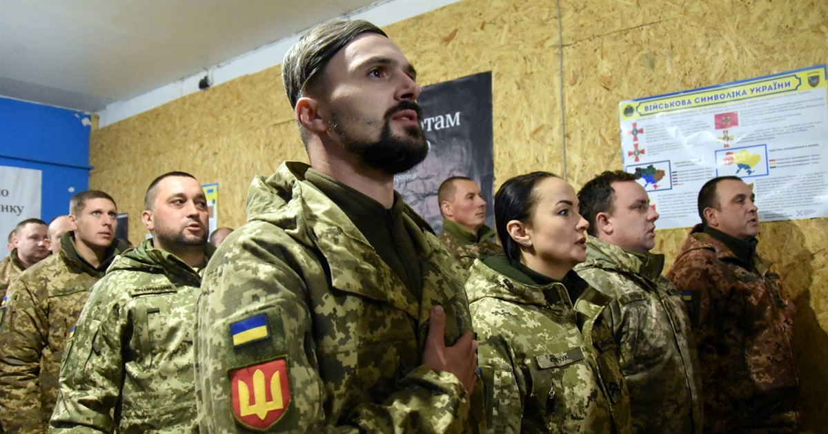 Близько двох десятків військовослужбовців бригади отримали квартири