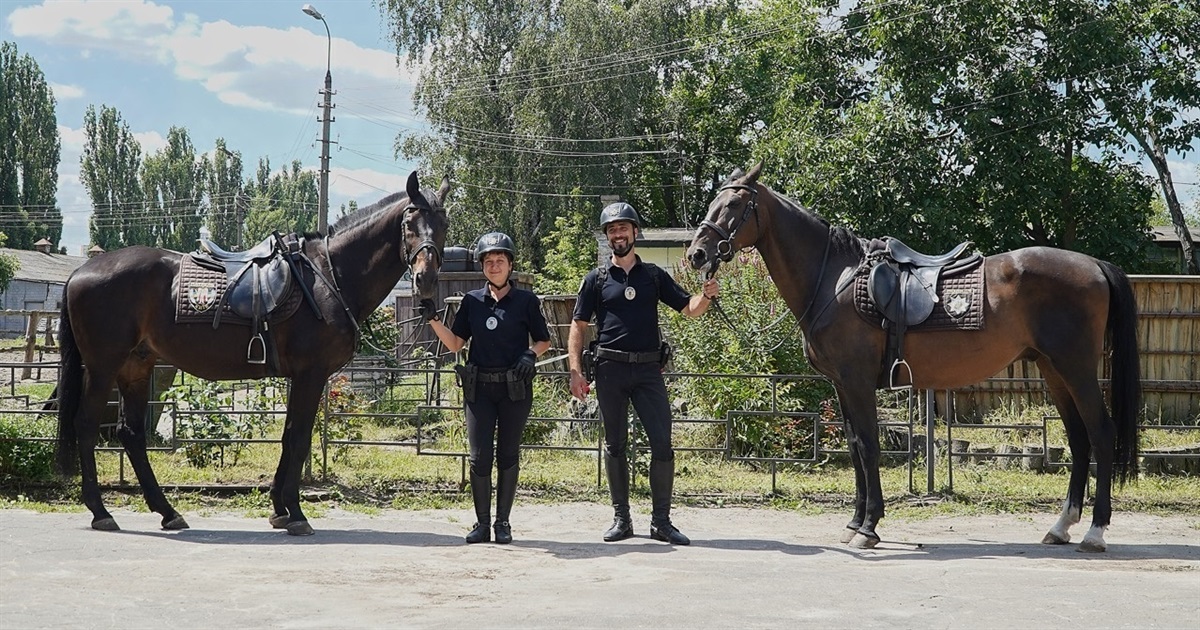 У Бучанській громаді шукають добровольців у кінний патруль