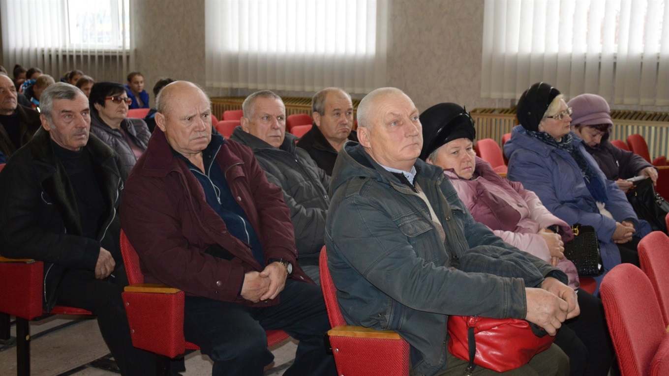 У Сватовому вшанували ліквідаторів аварії на Чорнобильській атомній станції