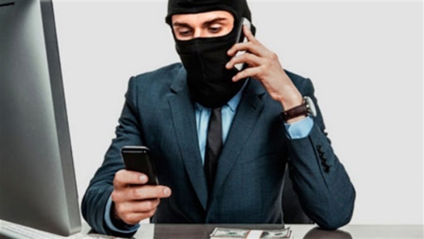 Шахраї телефонують від імені податківців: будьте обачні