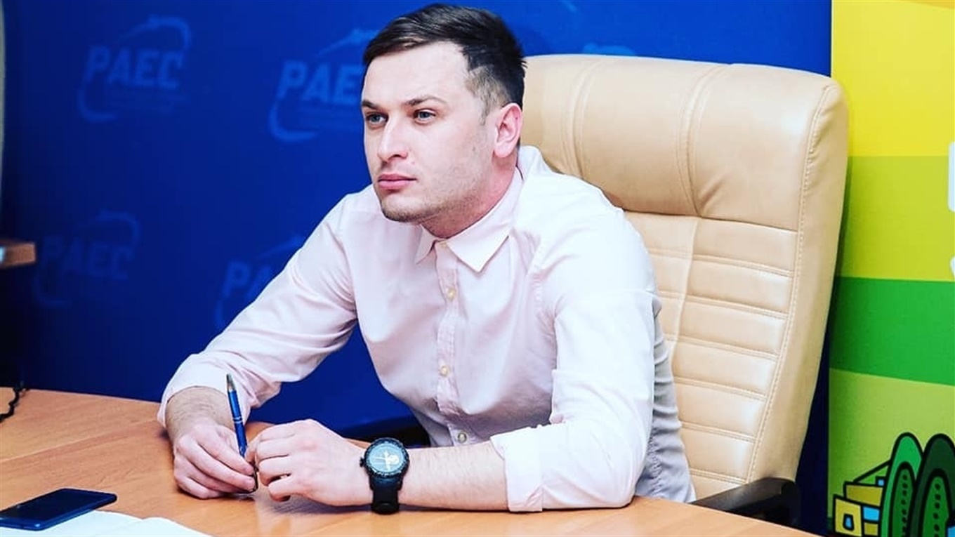 Дмитро Стецюк: «Щоб бути успішним у Вараші і в Києві, я половину свого життя проводжу у дорозі»