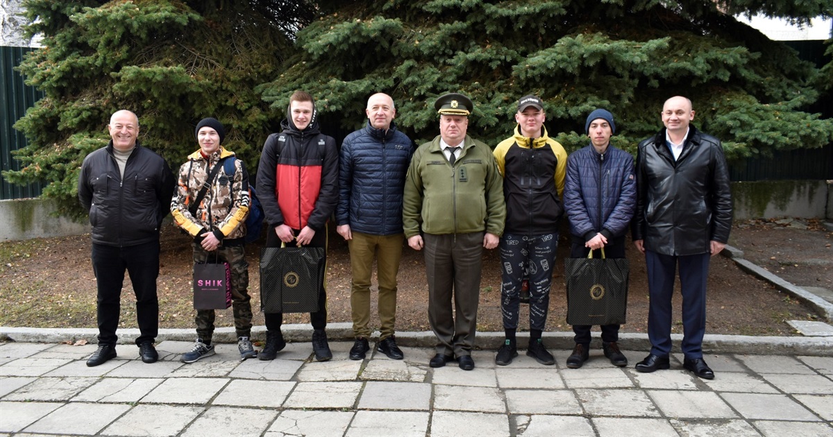 4 юнаки від Жмеринської, Северинівської та Станіславчицької громад відправились на строкову службу