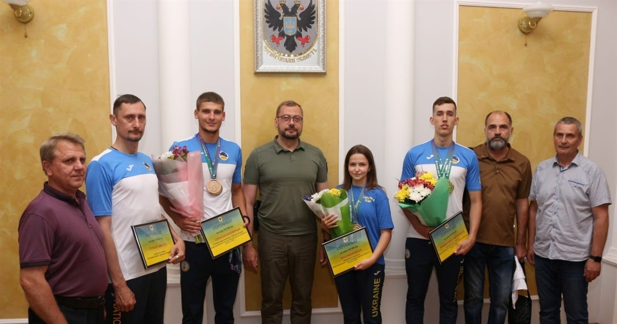 Чернігівські чемпіони 24-х Дефлімпійських ігор та їх тренери отримають грошову винагороду
