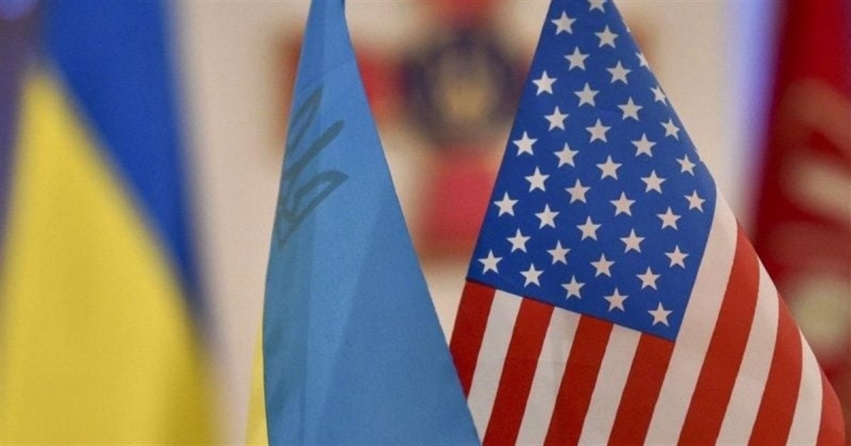 Віддати увесь схід, зменшити армію, не фіксувати воєнні злочини Росії. Що ще у мирному плані США