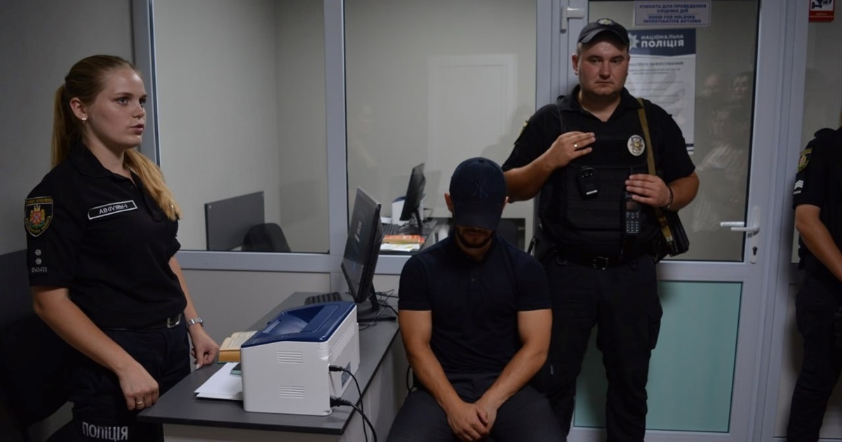У місцевій поліції запустили "Custody Records": дії поліцейських щодо утриманих фіксуватимуть камери