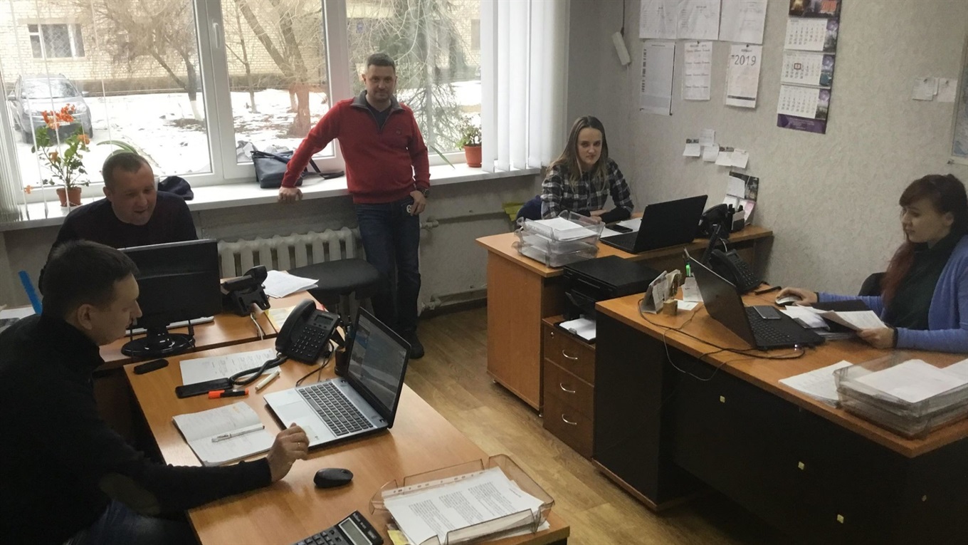 «Ми змінили 10 квартир». Що мотивувало Андрія Давидова з Горлівки та його транспортну компанію
