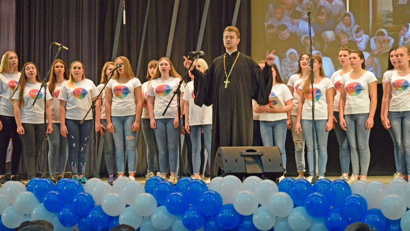 40 тисяч гривень зібрали у Жмеринці на фестивалі «Діти під Покровом Богородиці»: відео