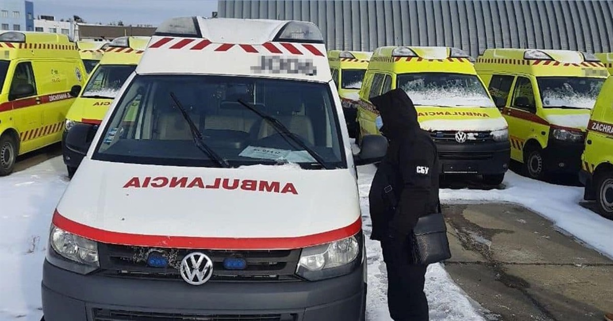 СБУ викрила керівництво Житомирської митниці на корупційних схемах із ввезення "швидких"