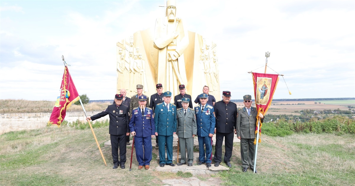 Козаки на Буковині: збереження лицарських традицій та відродження унікальної історичної спадщини