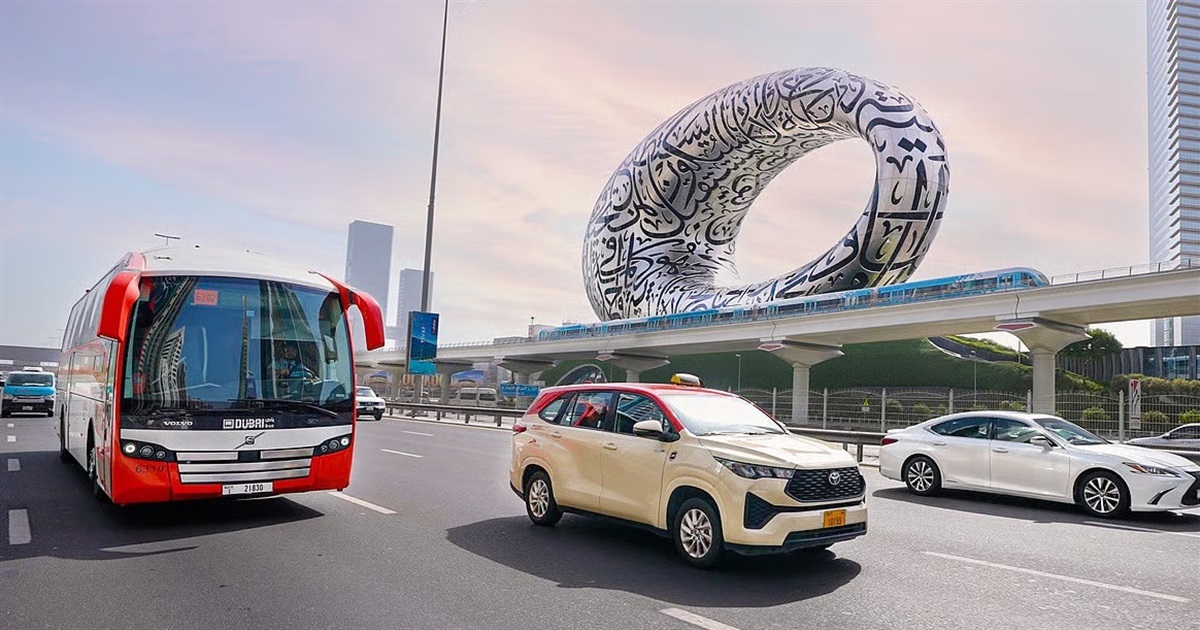 Рамадан 2026: у Дубаї і Абу-Дабі змінюють тарифи для платних доріг з урахуванням часу іфтару