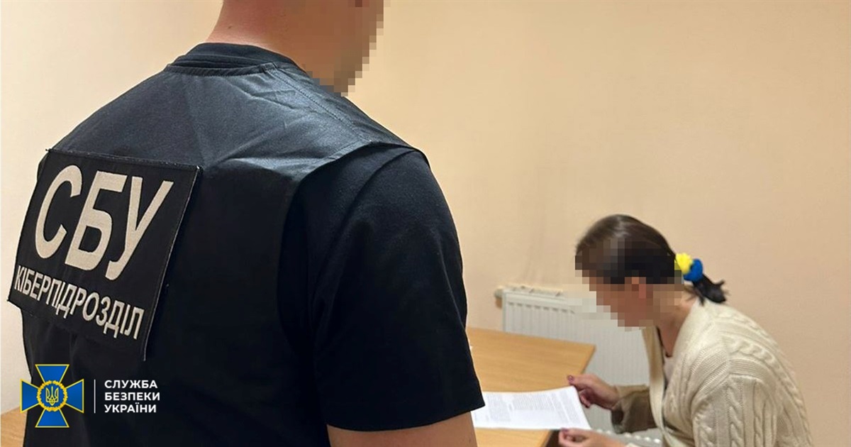 На Житомирщині затримали серійну "мінерку": жінка тероризувала сотнею фейкових повідомлень
