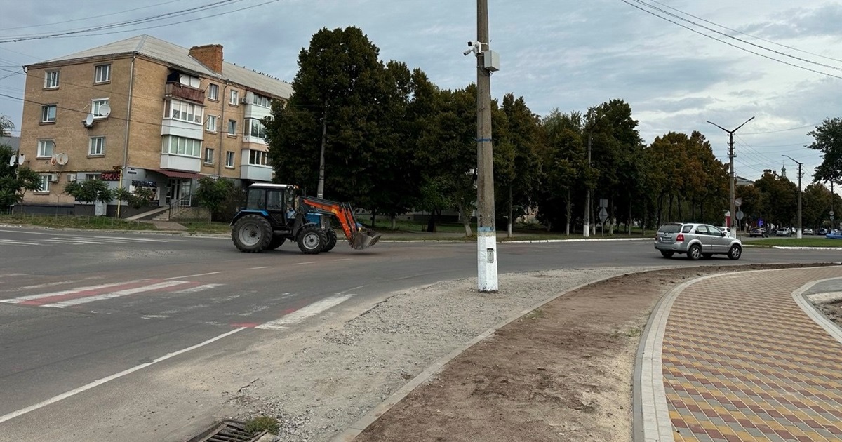 Міськрада легалізувала реконструкцію роз'їзду "Батура" в Переяславі через три місяці активних робіт