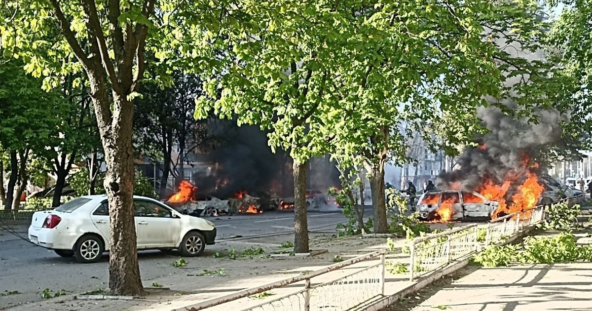 Російські військові вдарили по центру Краматорська трьома фугасними авіабомбами. Є загиблі