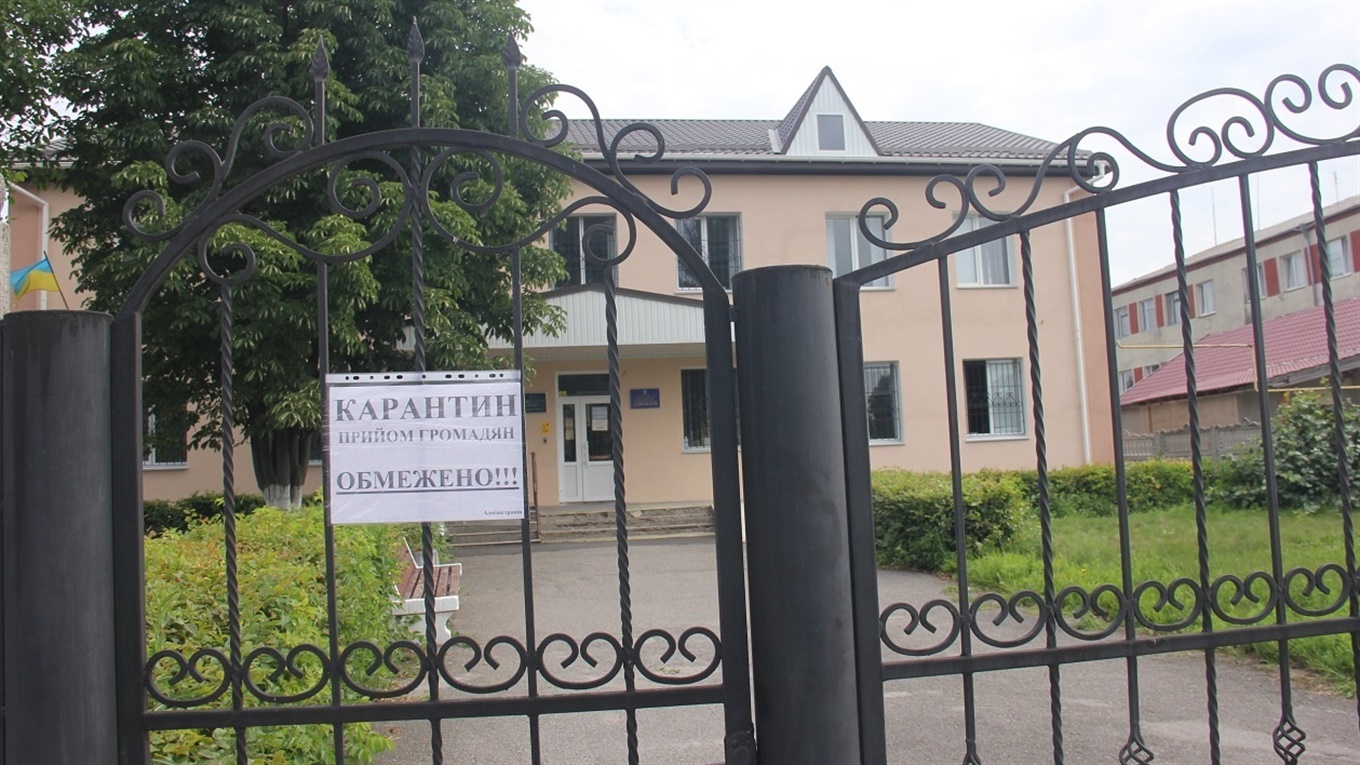 У працівника Калинівського районного суду виявили коронавірус: установа на карантині