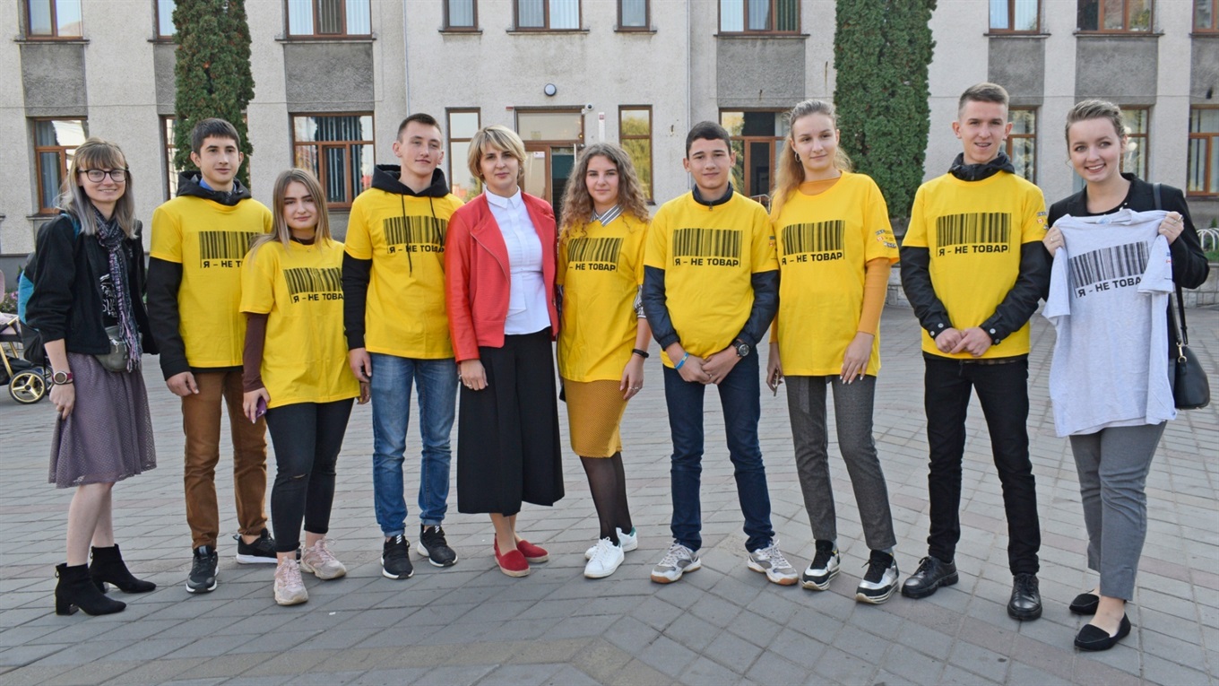 Як протидіяти торгівлі людьми: молодь міста взяла участь в акції