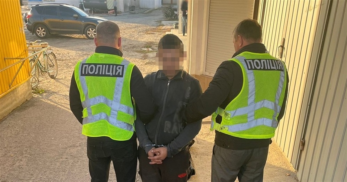 Знайшли молодика, який у жовтні "замінував" міську раду у Звягелі — йому загрожує ув’язнення