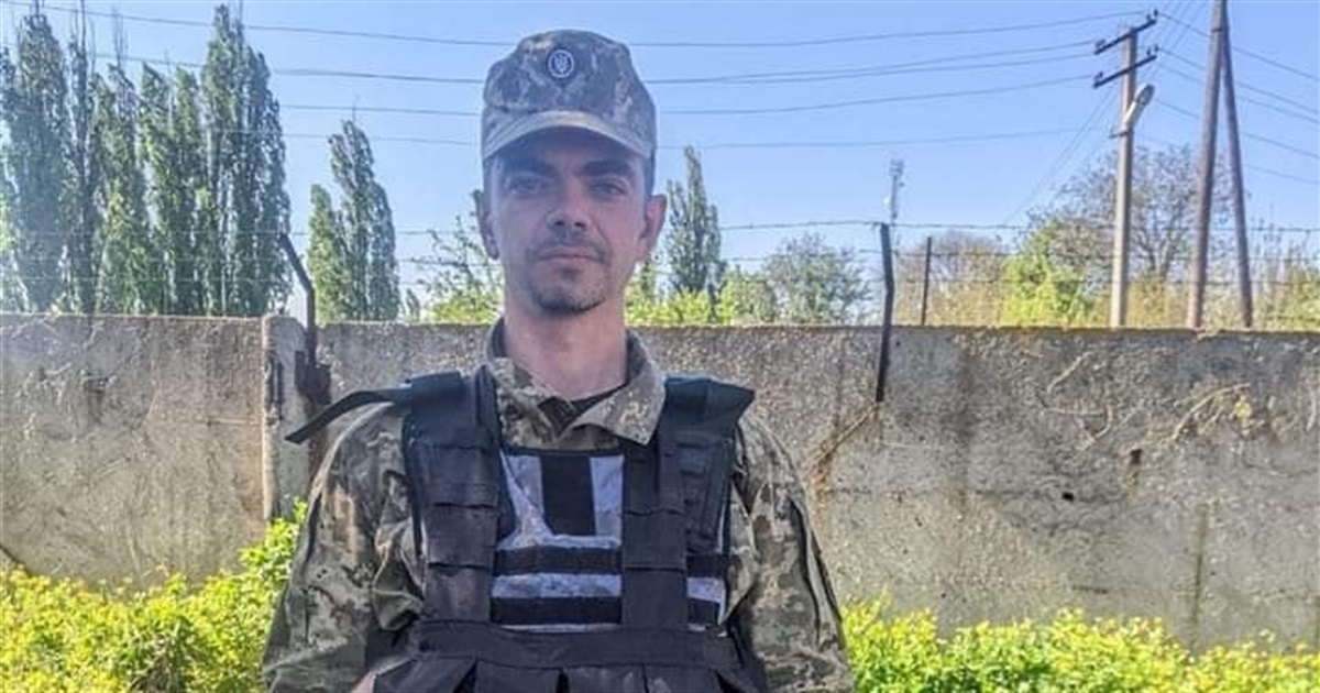 «Наче народжений бути воїном». У Наумівці на Корюківщині провели в останню путь Олександра Федоренка