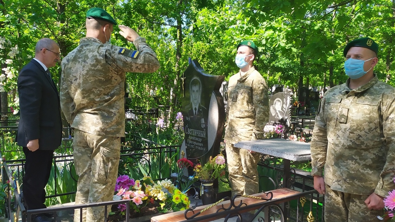 День героев Украины: в Измаиле почтили память Александра Светличного (видео)
