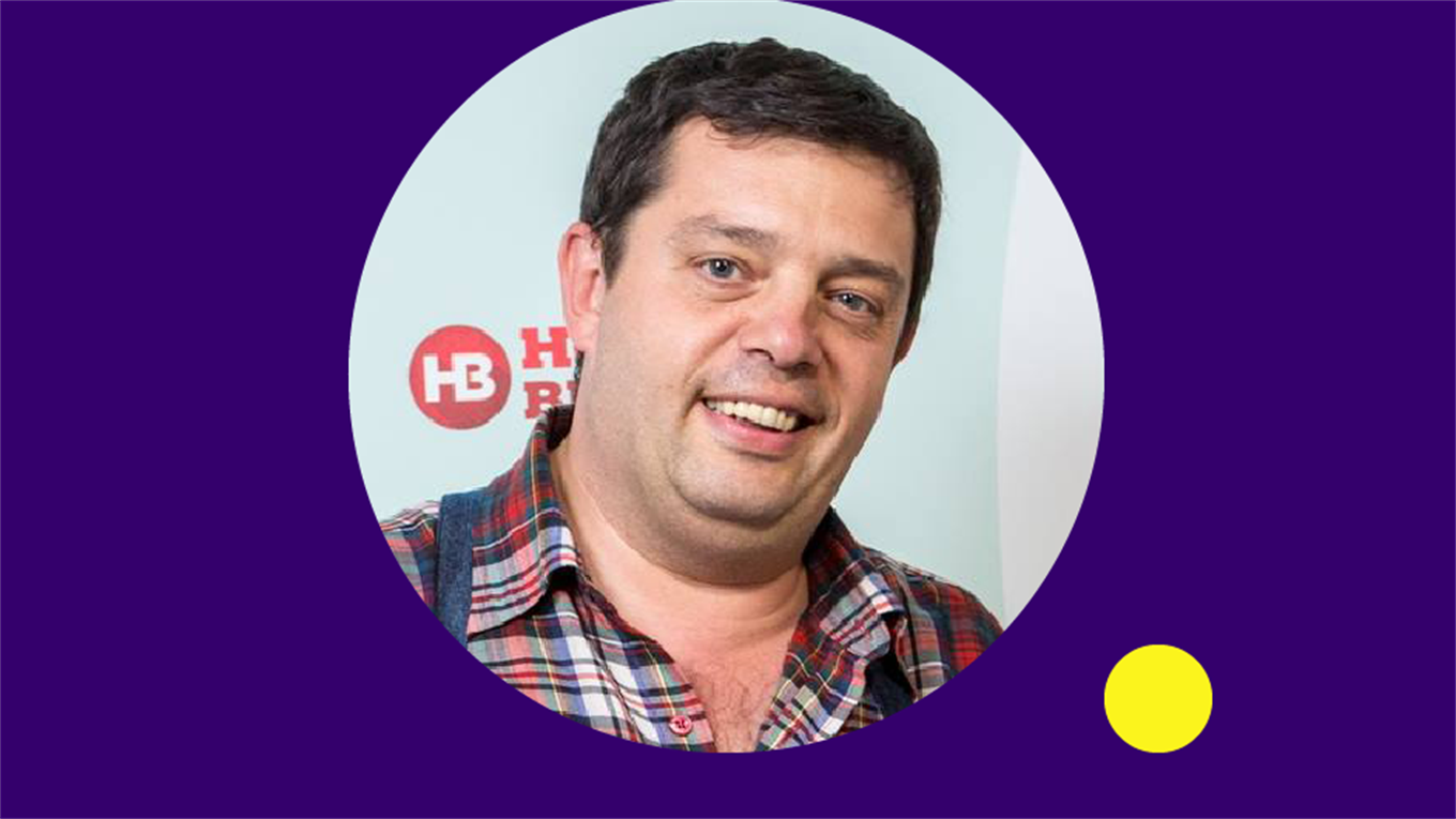 Блогер дня. Киевский журналист вспомнил, как бизнесмен на Хаммере подвез его на футбол Шахтер-Динамо