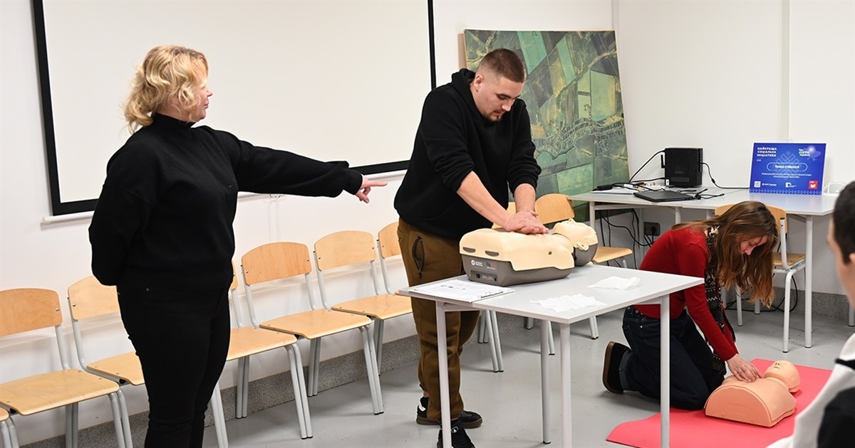 «Точка стійкості»: у Кагарлицькому ліцеї №3 презентували проєкт, що навчає рятувати життя