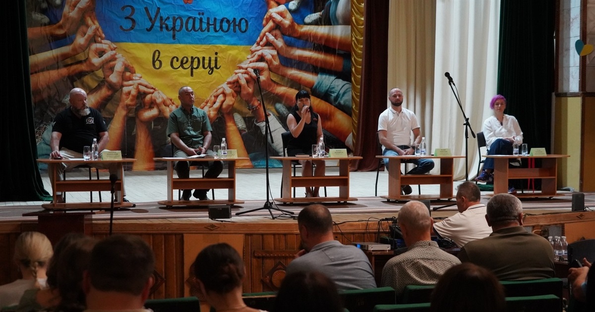 У Городку відбулися ветеранські слухання: про що говорили захисники