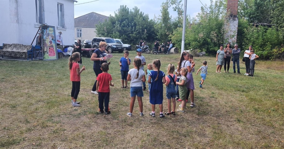 Нові Вирки: традиції збиратись і святкувати День села не порушуються