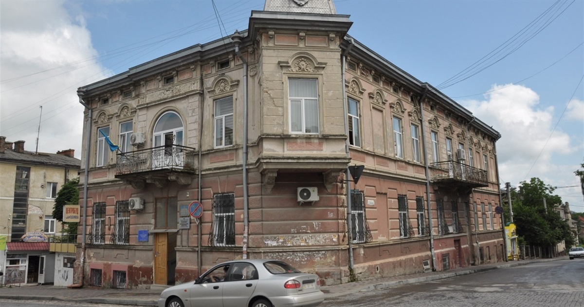 Будівлю Чортківського районного суду передано у державну власність