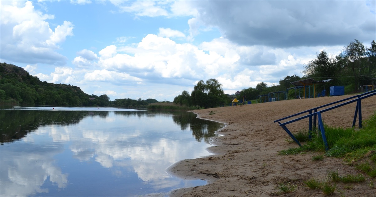 Міський пляж Південноукраїнська готують до купального сезону 2025