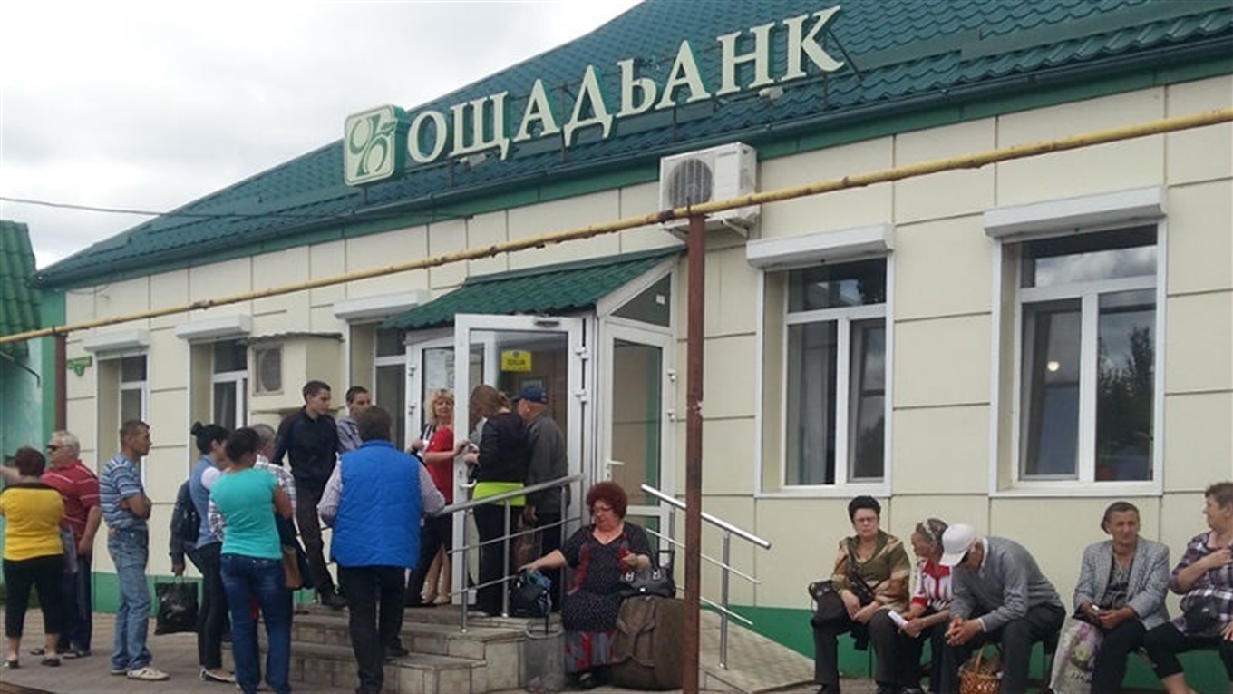 Что делать, если переселенцу приостановили социальные выплаты