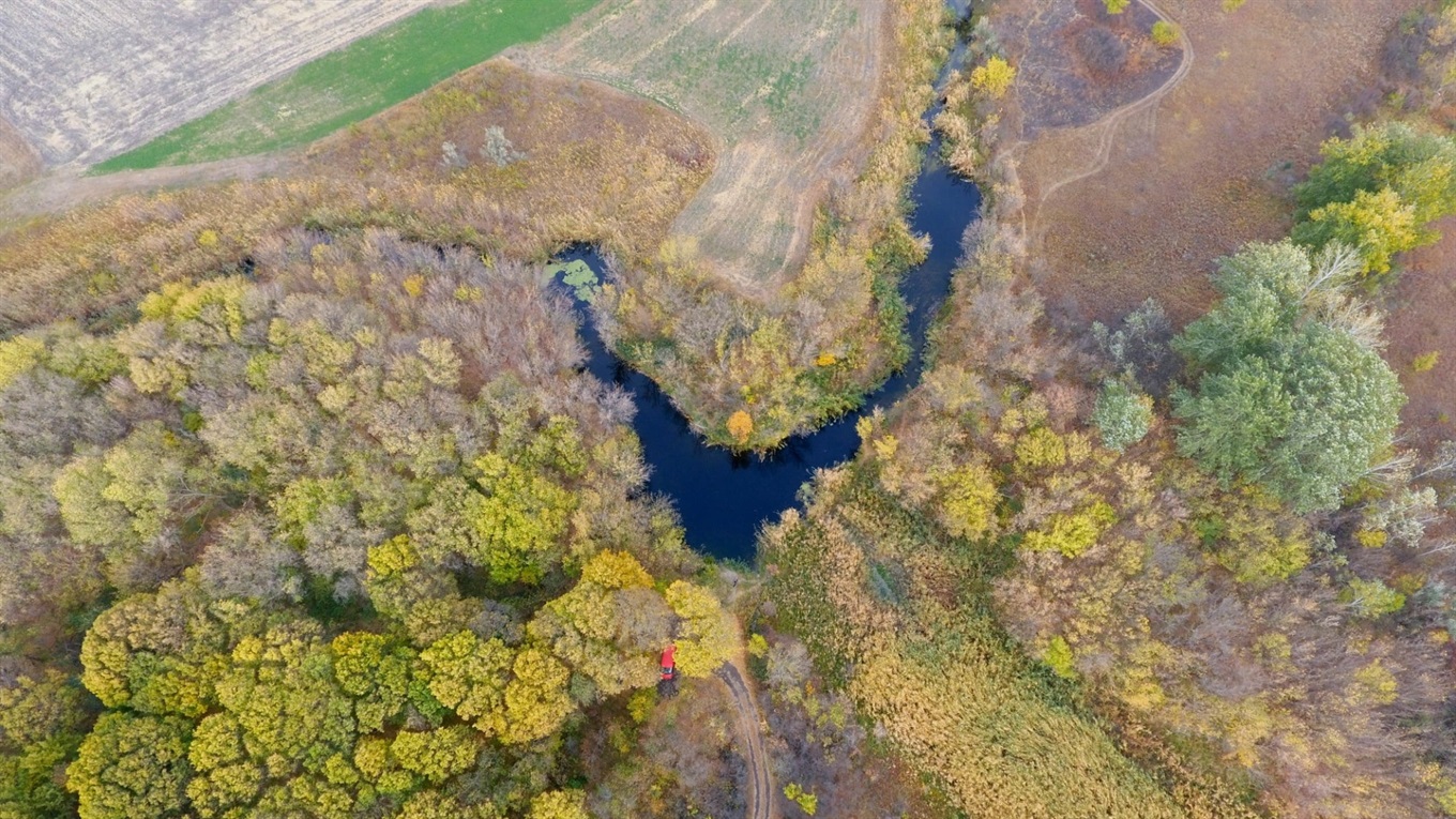 Фотофакт: осіннє Сватове з висоти пташиного польоту у світлинах сватівчанина Олександра Кривоноса